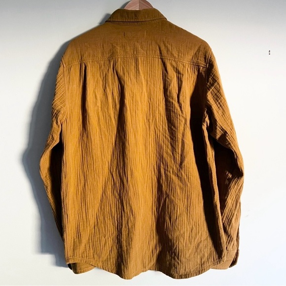 Outerknown Mens Button Down Shirt Sz L Mustard Brown Crinkle Gauze Casual Soft - Picture 9 of 9